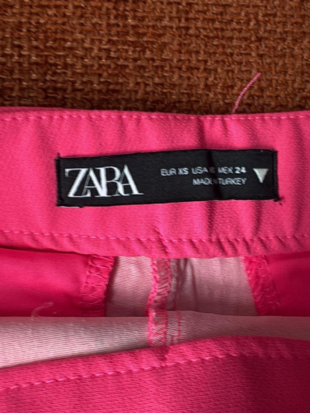 Zara Hot Pink Wrap Skort - Picture 3 of 3